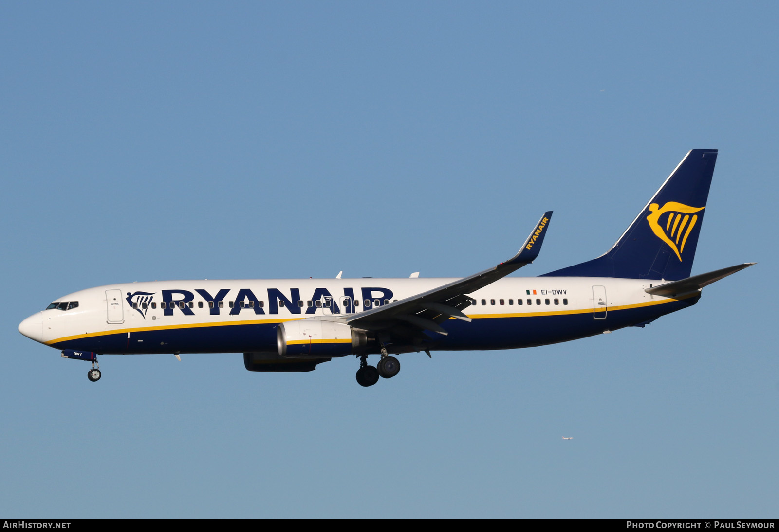 Aircraft Photo of EI-DWV | Boeing 737-8AS | Ryanair | AirHistory.net #191613