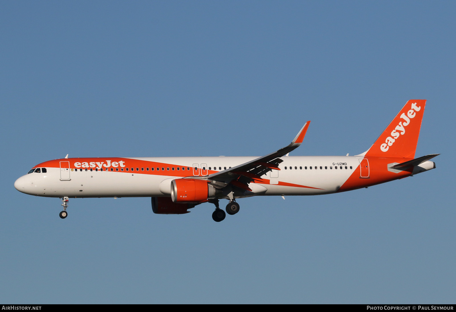 Aircraft Photo of G-UZMD | Airbus A321-251NX | EasyJet | AirHistory.net #191622