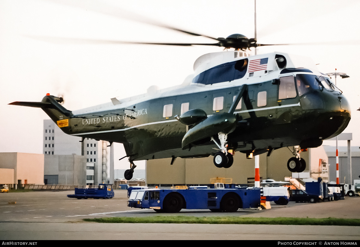 Aircraft Photo of 159352 | Sikorsky VH-3D Sea King (S-61B) | USA - Marines | AirHistory.net #191671