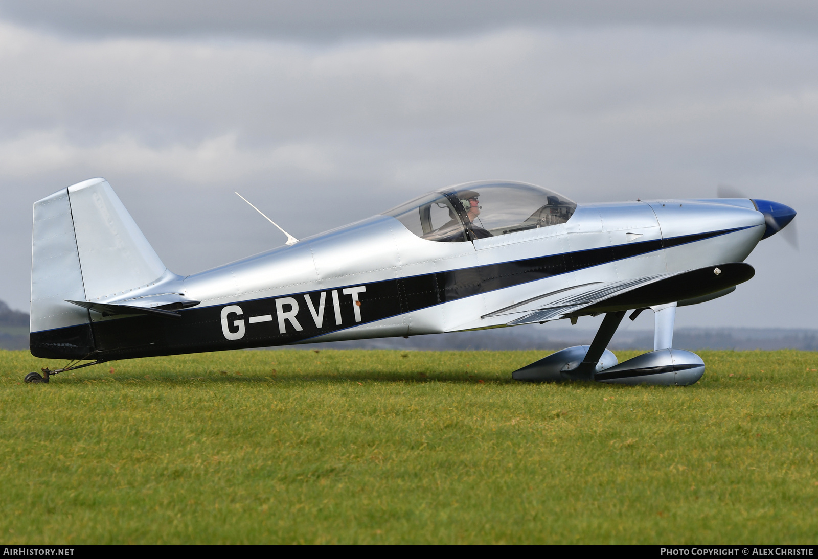 Aircraft Photo of G-RVIT | Van's RV-6 | AirHistory.net #191814