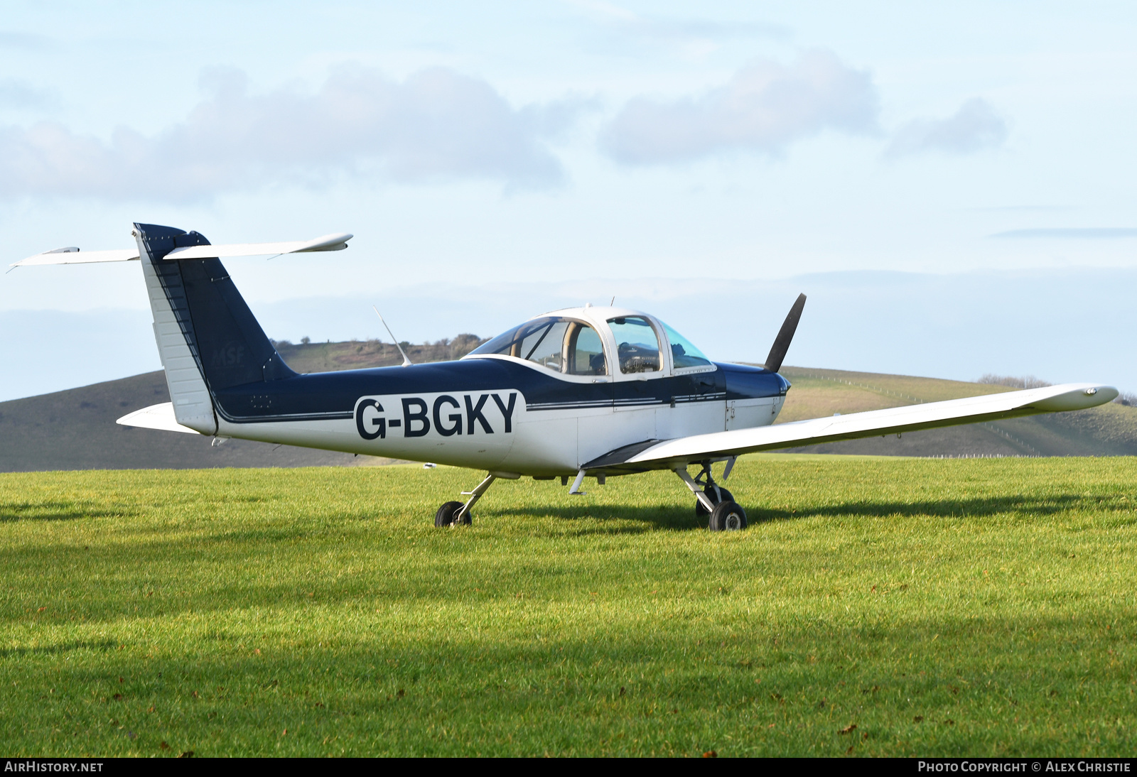 Aircraft Photo of G-BGKY | Piper PA-38-112 Tomahawk | AirHistory.net #191852