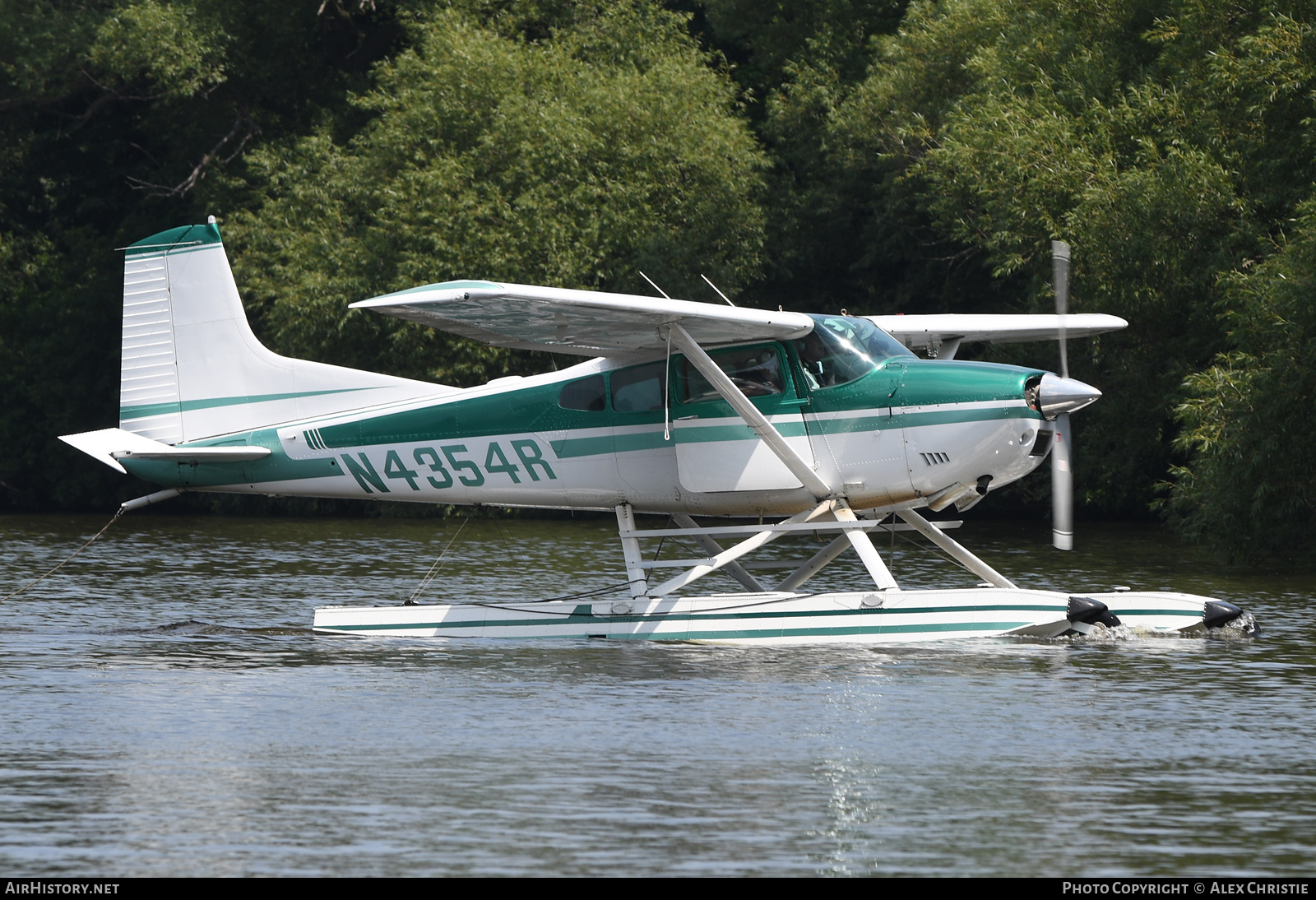 Aircraft Photo of N4354R | Cessna A185F Skywagon 185 | AirHistory.net #191870