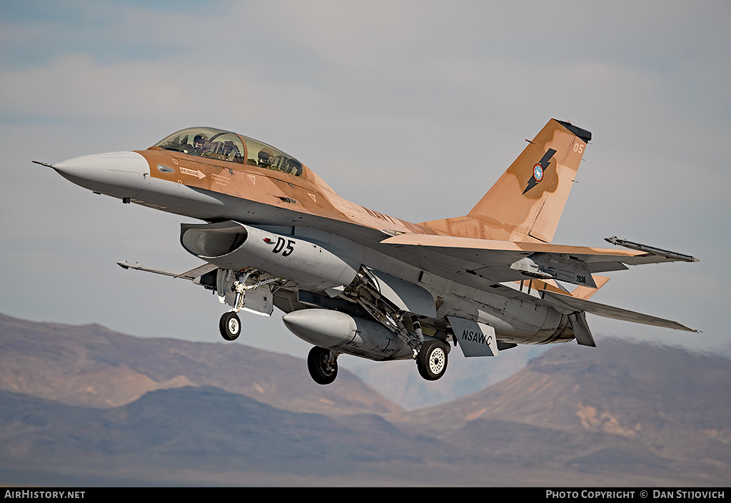 Aircraft Photo of 92-0459 / 920459 | General Dynamics F-16B Fighting Falcon | USA - Navy | AirHistory.net #191872