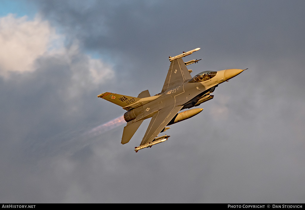 Aircraft Photo of 90-0707 / AF90-707 | General Dynamics F-16C Fighting Falcon | USA - Air Force | AirHistory.net #191884