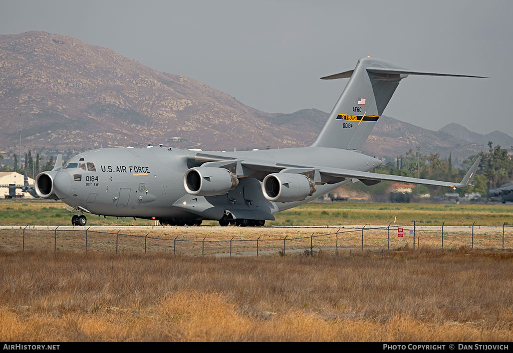 Aircraft Photo of 00-0184 / 00184 | Boeing C-17A Globemaster III | USA - Air Force | AirHistory.net #191956