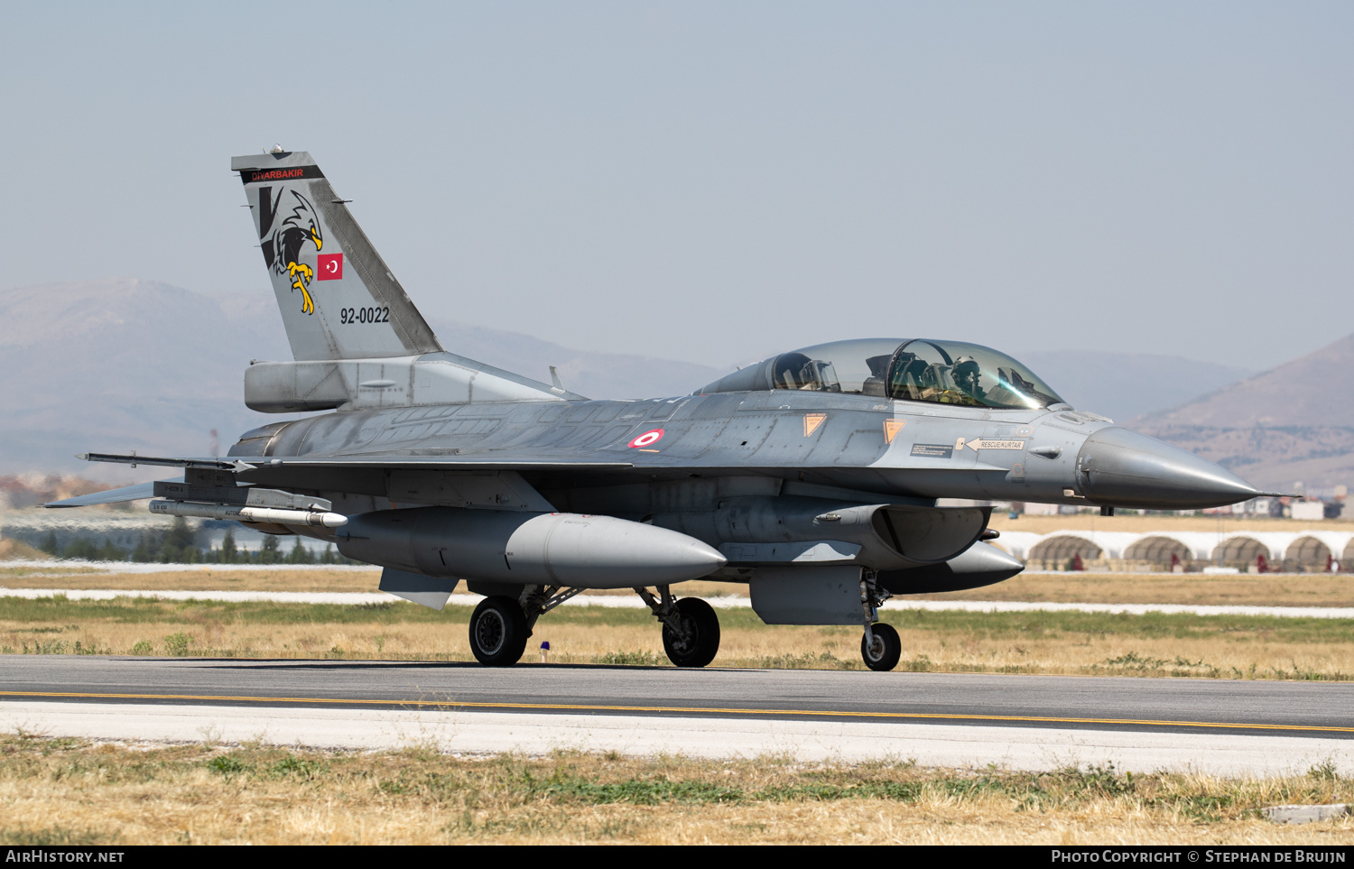 Aircraft Photo of 92-0022 | Lockheed Martin F-16D Fighting Falcon | Turkey - Air Force | AirHistory.net #192059
