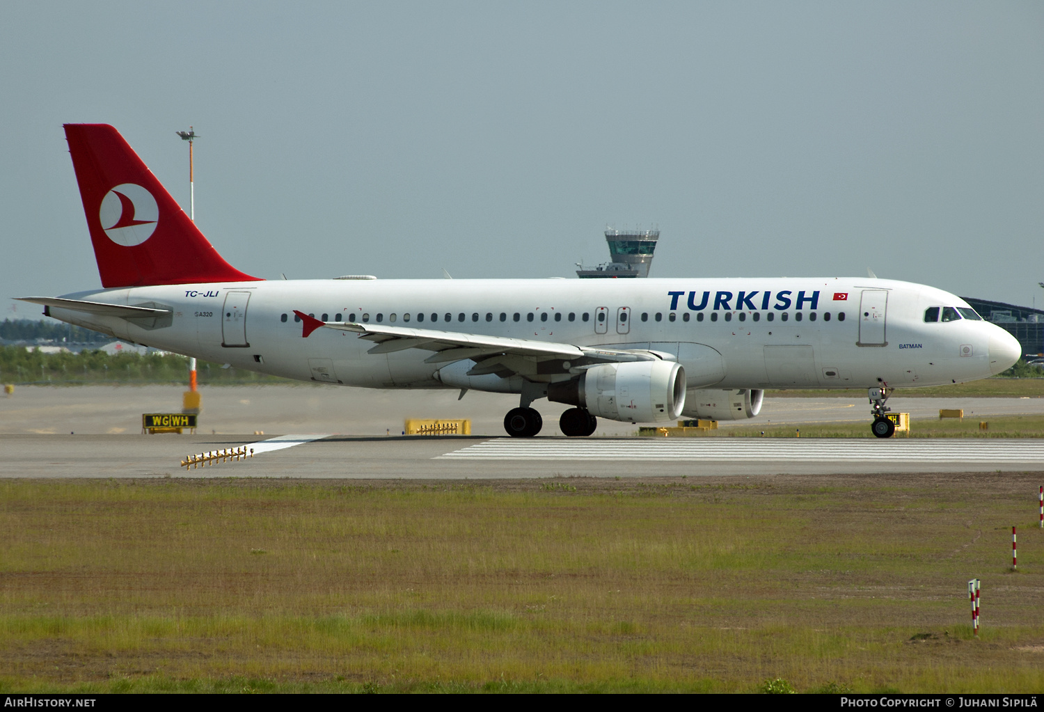 Aircraft Photo of TC-JLI | Airbus A320-214 | Turkish Airlines | AirHistory.net #192069