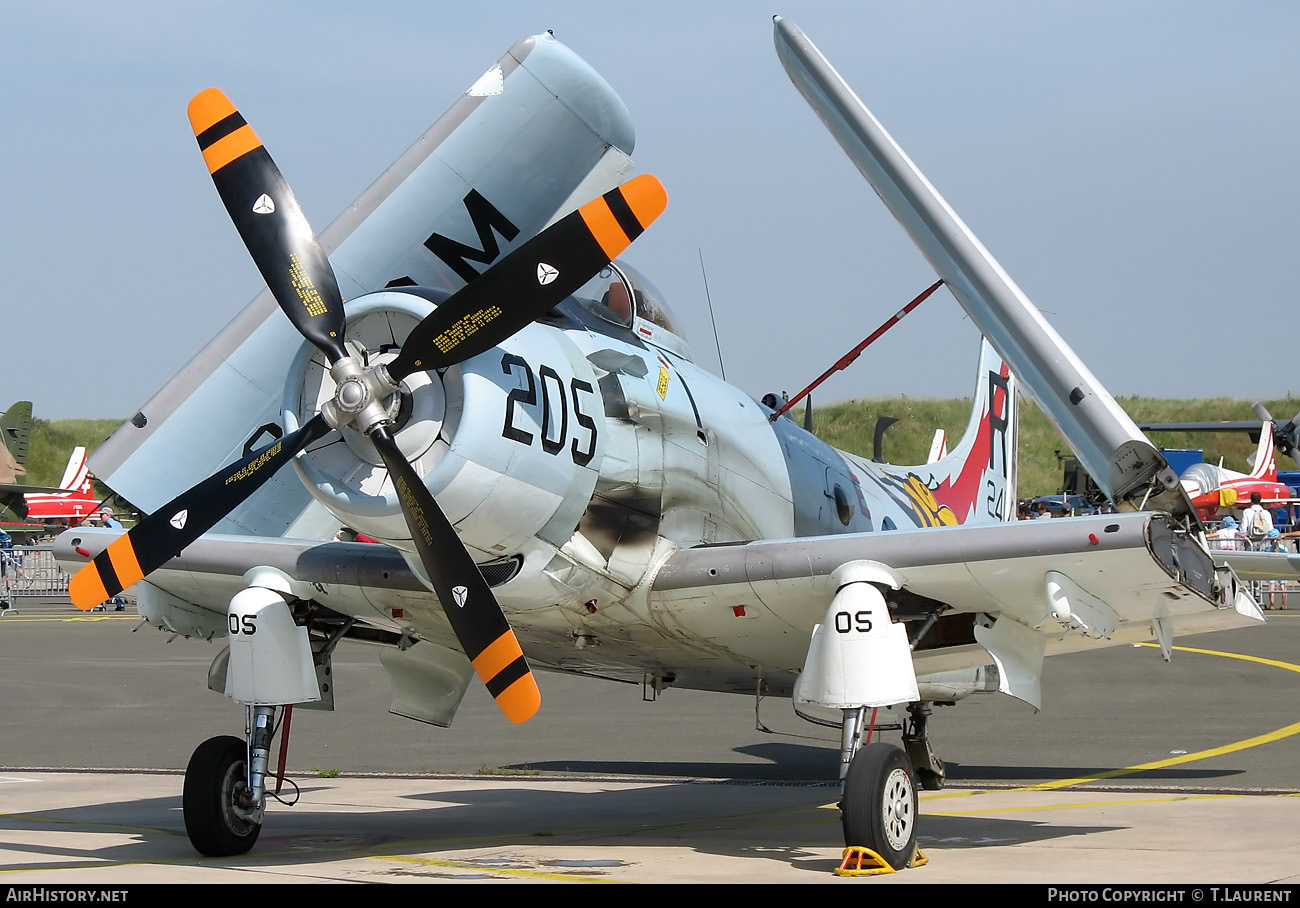 Aircraft Photo of F-AZDP / 124143 | Douglas A-1D Skyraider (AD-4N) | USA - Navy | AirHistory.net #192104