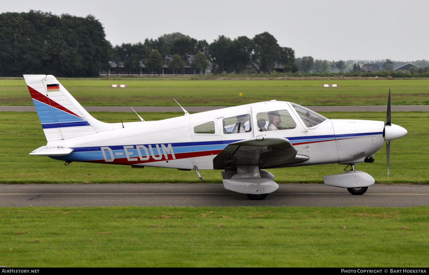 Aircraft Photo of D-EDUM | Piper PA-28-181 Archer II | AirHistory.net #192109