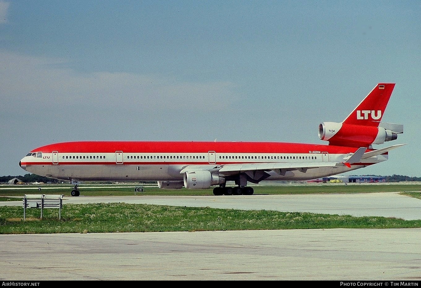 Aircraft Photo of D-AERW | McDonnell Douglas MD-11 | LTU - Lufttransport-Unternehmen | AirHistory.net #192153