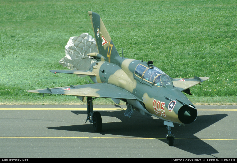 Aircraft Photo of 905 | Mikoyan-Gurevich MiG-21UM | Hungary - Air Force | AirHistory.net #192288