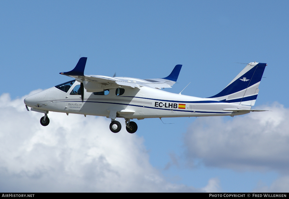 Aircraft Photo of EC-LHB | Tecnam P-2006T | Aeroclub Sabadell | AirHistory.net #192319