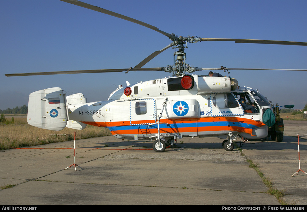 Aircraft Photo of RF-32806 | Kamov Ka-32A11BC | MChS Rossii - Russia Ministry for Emergency Situations | AirHistory.net #192340
