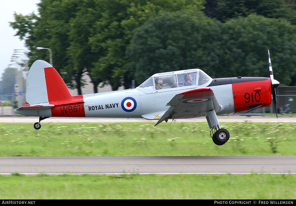 Aircraft Photo of G-BWTG / WB671 | De Havilland DHC-1 Chipmunk Mk22 | UK - Navy | AirHistory.net #192343