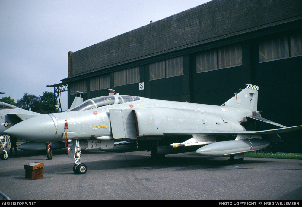 Aircraft Photo of XV571 | McDonnell Douglas F-4K Phantom FG1 | UK - Air Force | AirHistory.net #192344