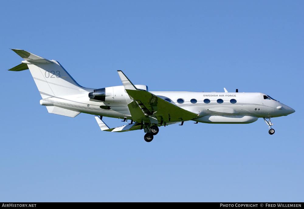 Aircraft Photo of 102003 | Gulfstream Aerospace S102B Korpen (G-IV) | Sweden - Air Force | AirHistory.net #192355