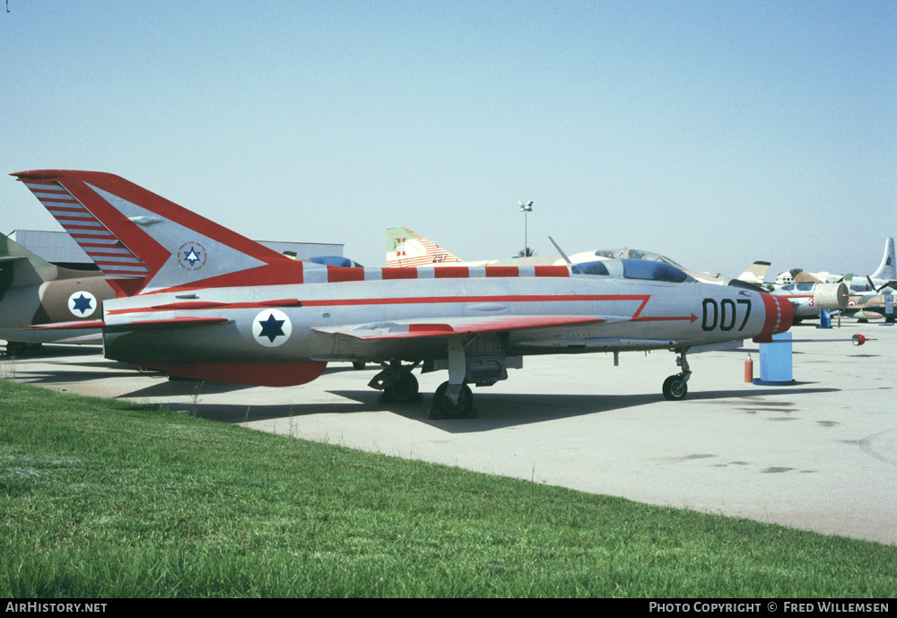 Aircraft Photo of 007 | Mikoyan-Gurevich MiG-21F-13 | Israel - Air Force | AirHistory.net #192451