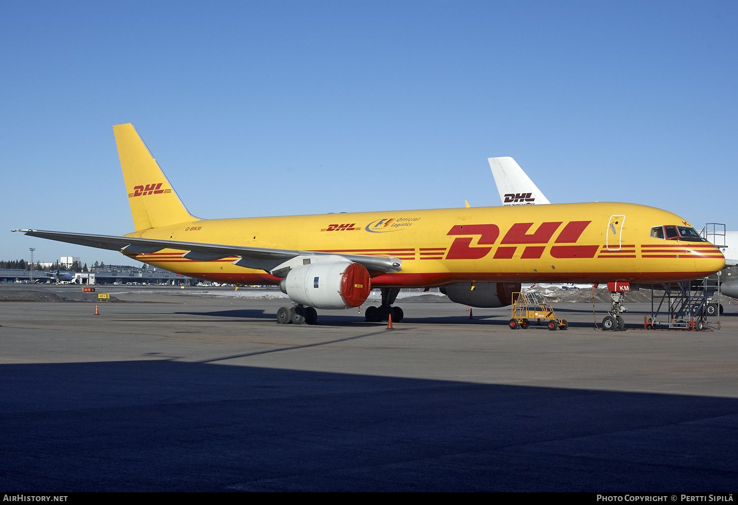 Aircraft Photo of G-BIKM | Boeing 757-236/SF | DHL International | AirHistory.net #192565