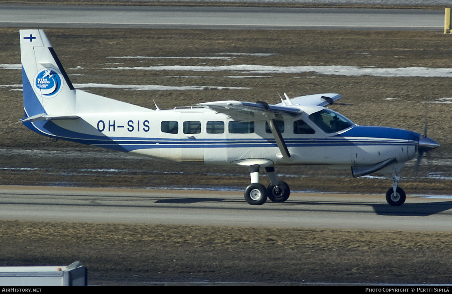 Aircraft Photo of OH-SIS | Cessna 208 Caravan I | Utin Lento | AirHistory.net #192579