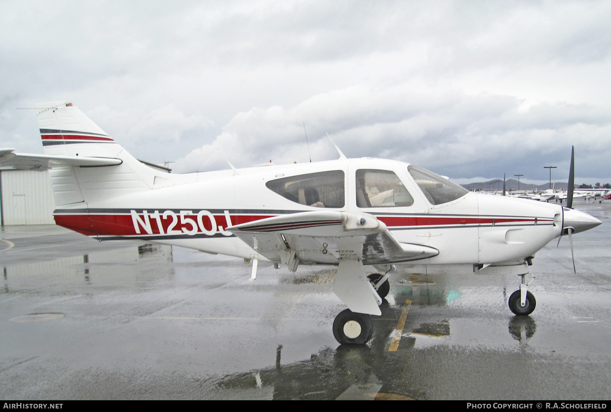 Aircraft Photo of N1250J | Rockwell Commander 112A | AirHistory.net #192591