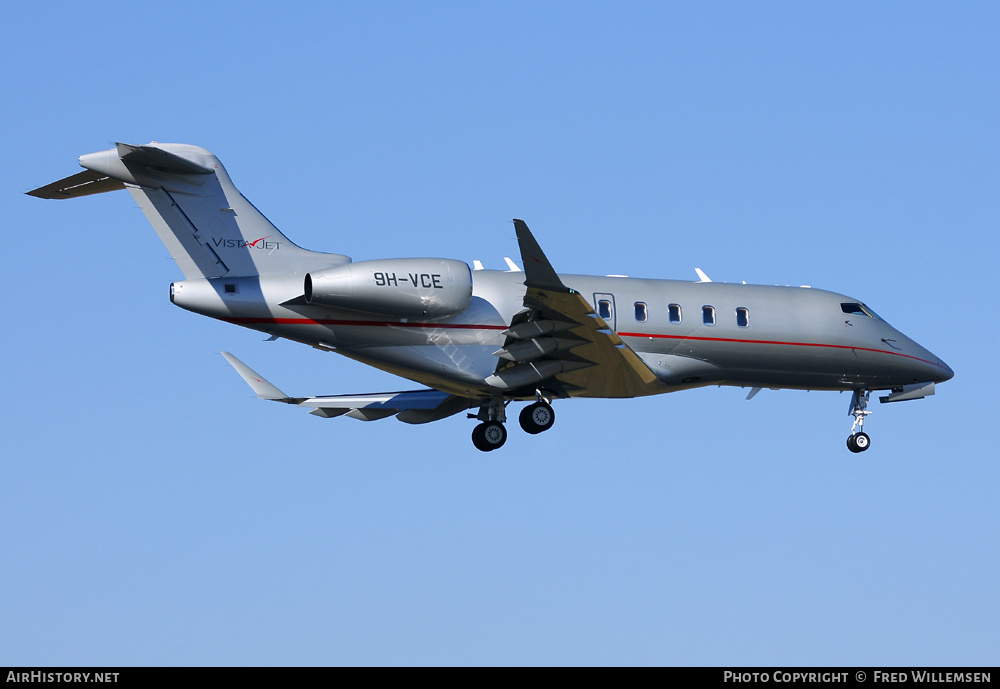 Aircraft Photo of 9H-VCE | Bombardier Challenger 350 (BD-100-1A10) | VistaJet | AirHistory.net #192882