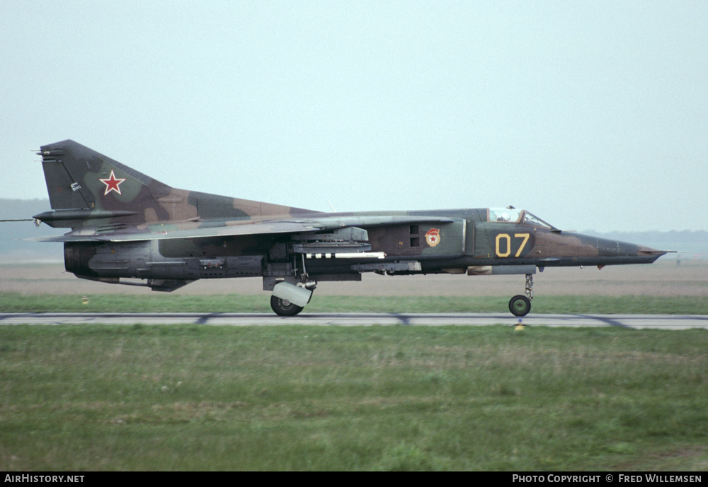 Aircraft Photo of 07 yellow | Mikoyan-Gurevich MiG-27D | Russia - Air Force | AirHistory.net #192922