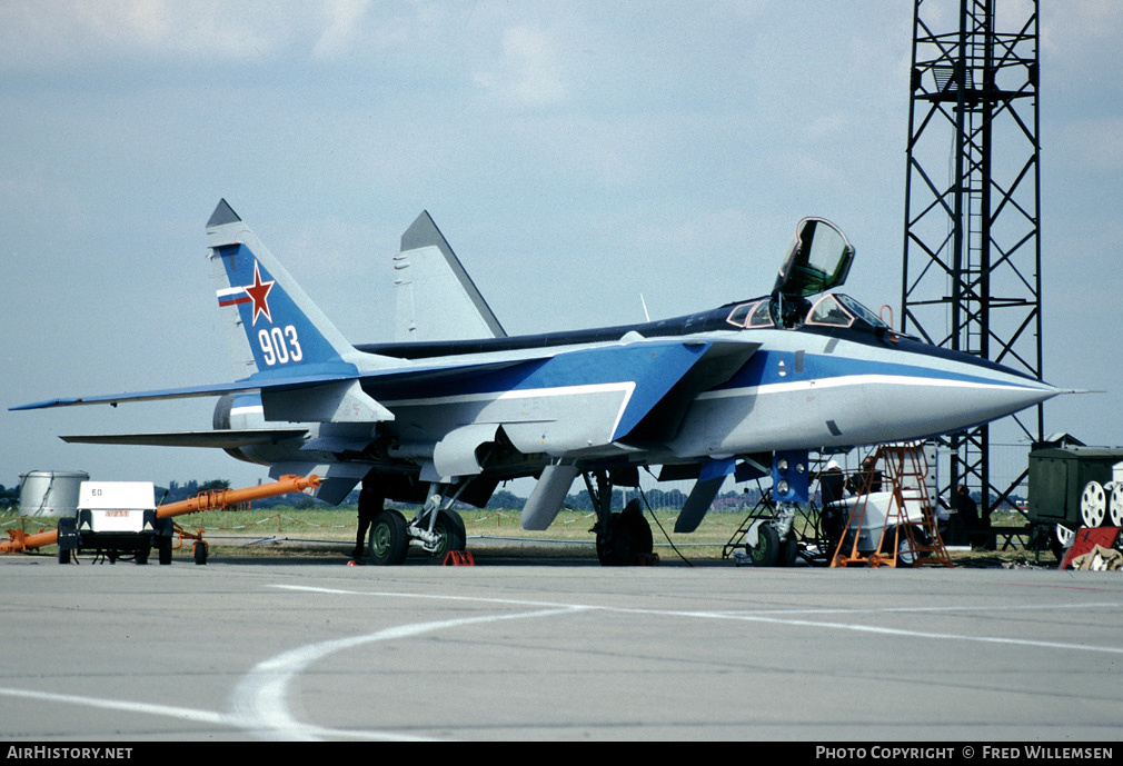 Aircraft Photo of 903 white | Mikoyan-Gurevich MiG-31E | Russia - Air Force | AirHistory.net #192973