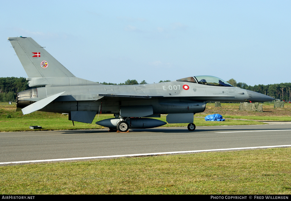 Aircraft Photo of E-007 | General Dynamics F-16AM Fighting Falcon | Denmark - Air Force | AirHistory.net #193011