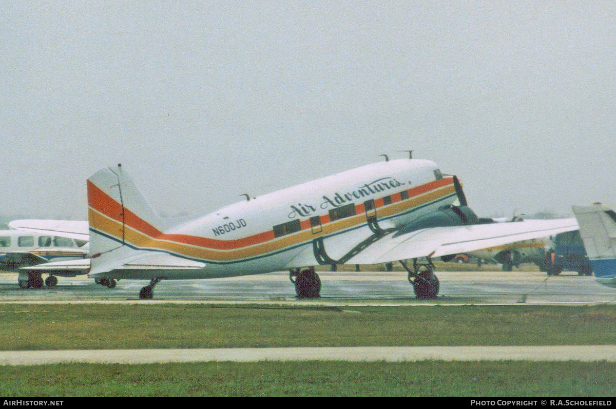 Aircraft Photo of N600JD | Douglas DC-3A-228D | Air Adventures | AirHistory.net #193040