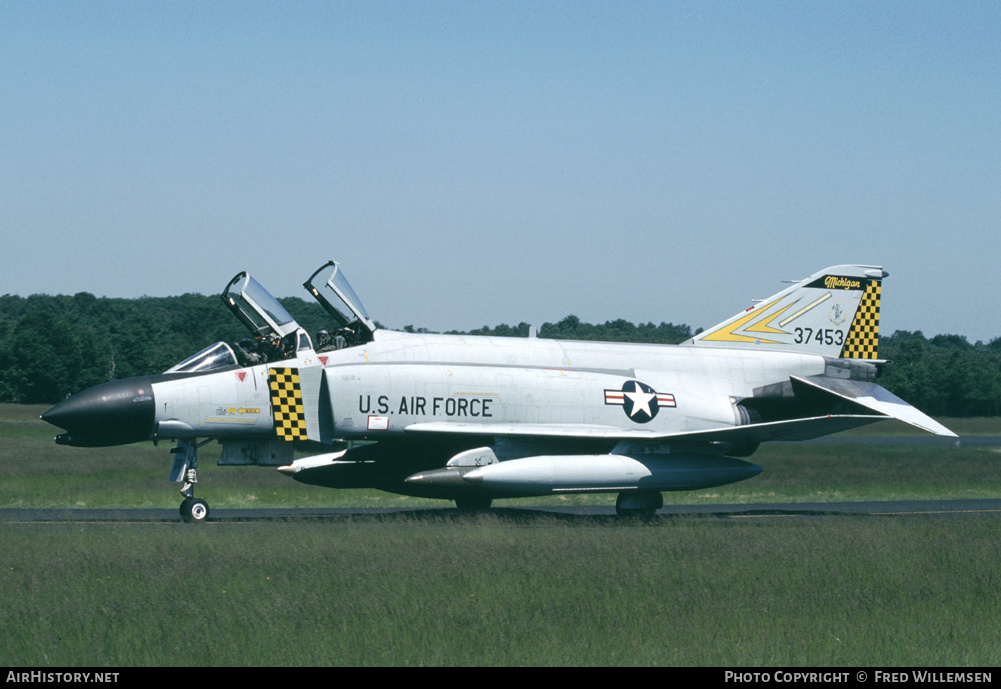 Aircraft Photo of 63-7453 / 37453 | McDonnell F-4C Phantom II | USA - Air Force | AirHistory.net #193133
