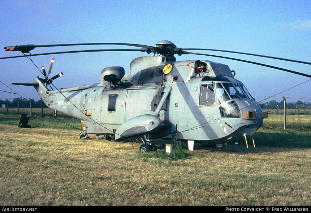 Aircraft Photo of XV701 | Westland WS-61 Sea King HAS6 | UK - Navy | AirHistory.net #193141