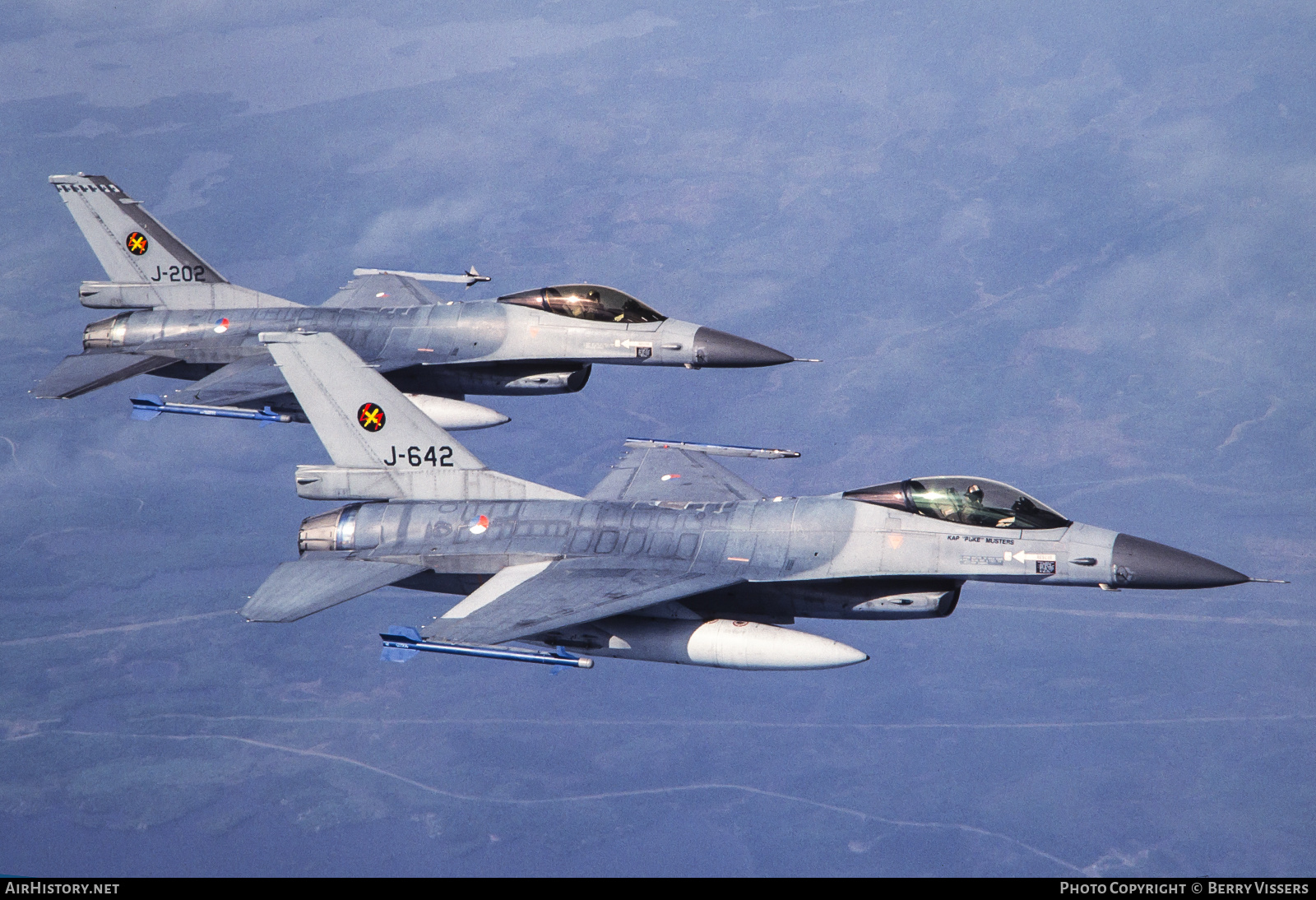 Aircraft Photo of J-642 | General Dynamics F-16A(R) Fighting Falcon | Netherlands - Air Force | AirHistory.net #193189