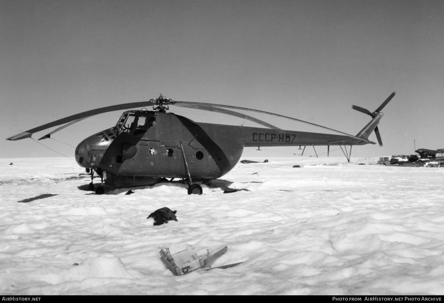 Aircraft Photo of CCCP-N87 / CCCP-H87 | Mil Mi-4 | Polyarnaya Aviatsya | AirHistory.net #193196