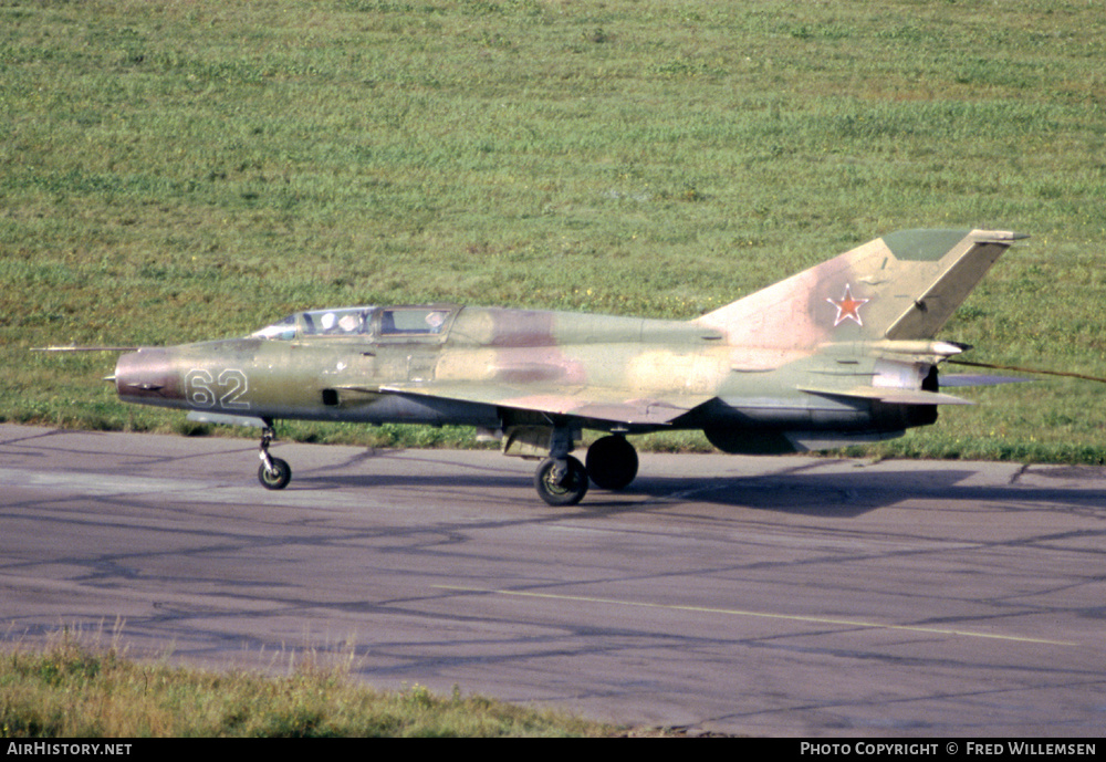 Aircraft Photo of 62 | Mikoyan-Gurevich MiG-21UM | Russia - Air Force | AirHistory.net #193310