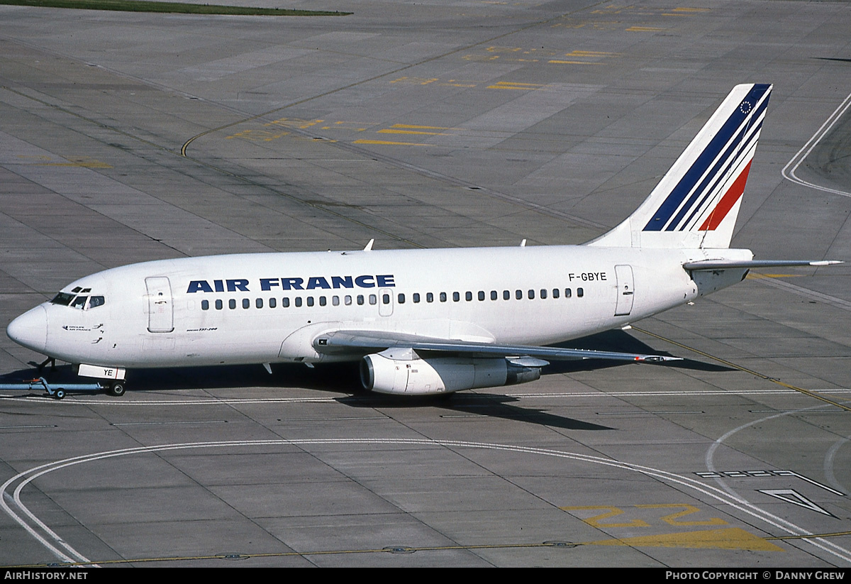 Aircraft Photo of F-GBYE | Boeing 737-228/Adv | Air France | AirHistory.net #193511