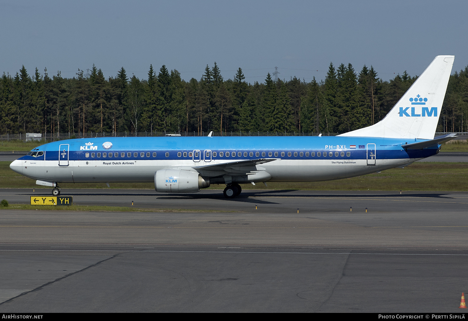 Aircraft Photo of PH-BXL | Boeing 737-8K2 | KLM - Royal Dutch Airlines | AirHistory.net #193597