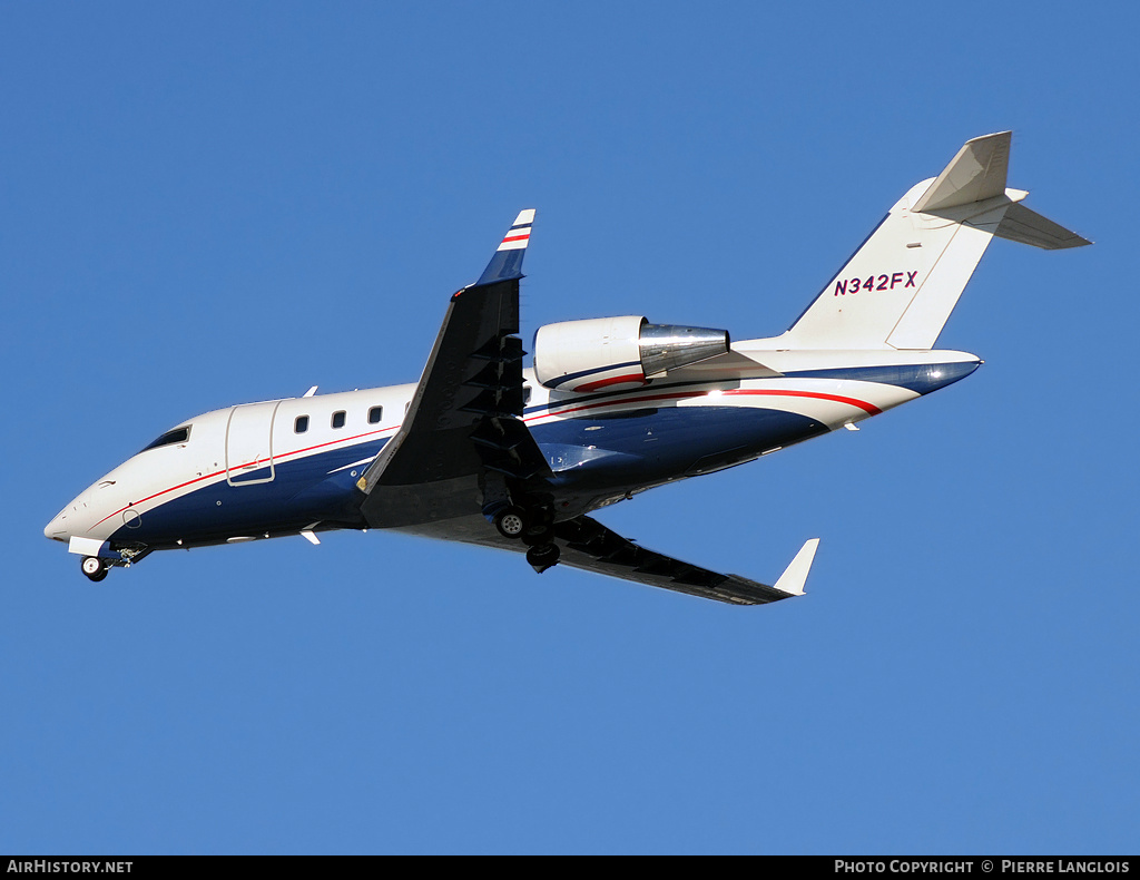 Aircraft Photo of N342FX | Bombardier Challenger 605 (CL-600-2B16) | AirHistory.net #193687
