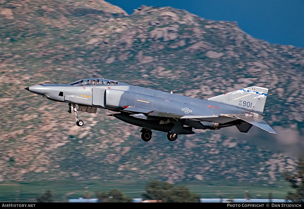 Aircraft Photo of 65-0901 / AF65-901 | McDonnell Douglas RF-4C Phantom II | USA - Air Force | AirHistory.net #193802