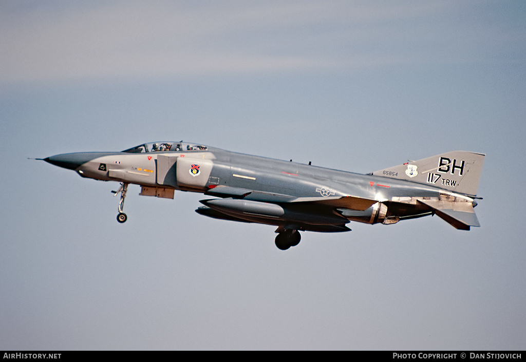 Aircraft Photo of 65-0854 / 65854 | McDonnell Douglas RF-4C Phantom II | USA - Air Force | AirHistory.net #193810