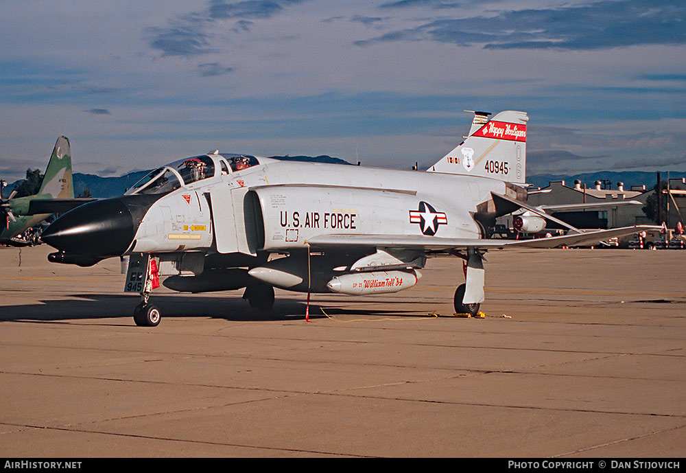 Aircraft Photo of 64-0945 / 40945 | McDonnell Douglas F-4D Phantom II | USA - Air Force | AirHistory.net #193867