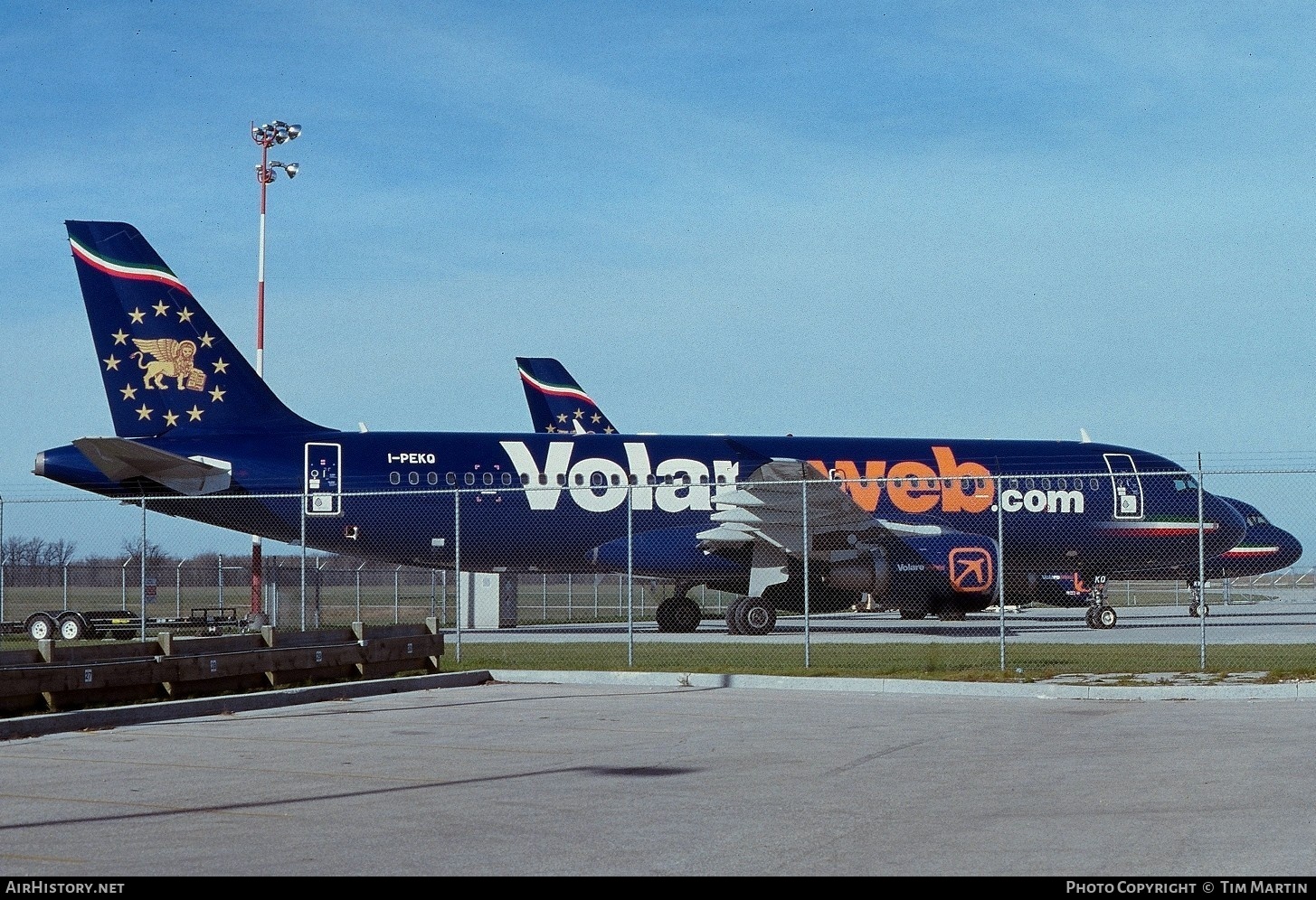 Aircraft Photo of I-PEKQ | Airbus A320-214 | Volareweb | AirHistory.net #193874