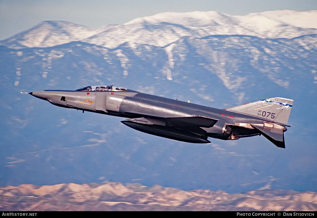 Aircraft Photo of 64-1075 / AF64-075 | McDonnell Douglas RF-4C Phantom II | USA - Air Force | AirHistory.net #193881