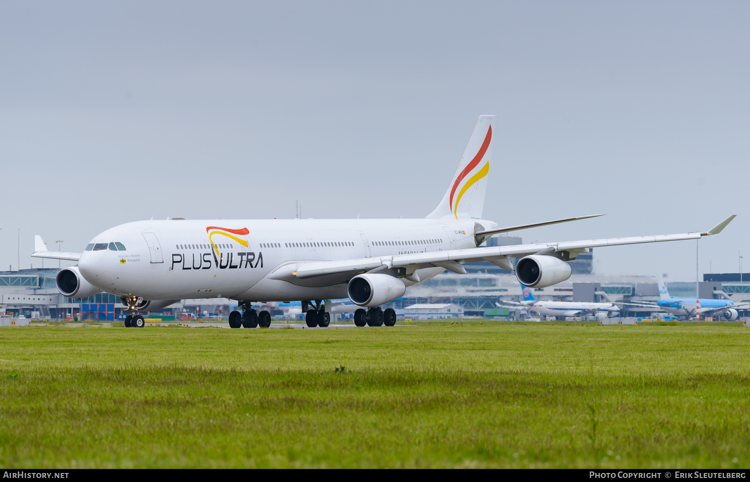 Aircraft Photo of EC-MFB | Airbus A340-313 | Plus Ultra Líneas Aéreas | AirHistory.net #193904