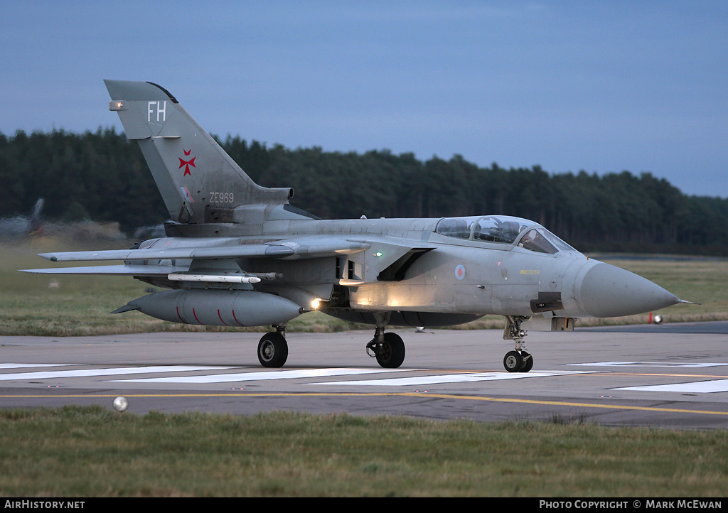 Aircraft Photo of ZE969 | Panavia Tornado F3 | UK - Air Force | AirHistory.net #193965