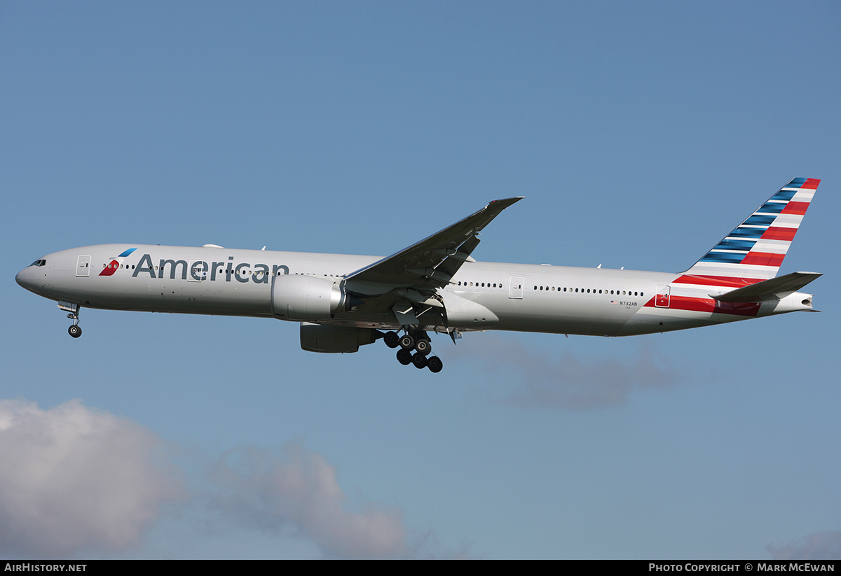 Aircraft Photo of N732AN | Boeing 777-323/ER | American Airlines | AirHistory.net #194061