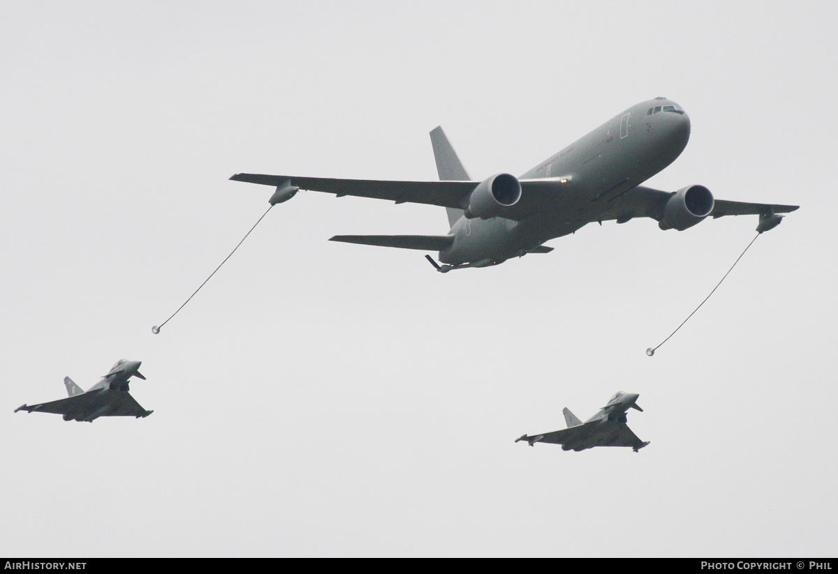 Aircraft Photo of MM62228 | Boeing KC-767A (767-2EY/ER) | Italy - Air Force | AirHistory.net #194164