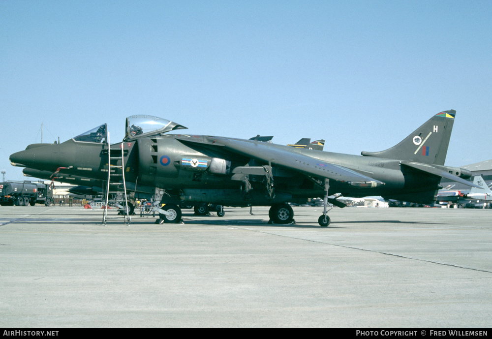 Aircraft Photo of ZD329 | British Aerospace Harrier GR7 | UK - Air Force | AirHistory.net #194299