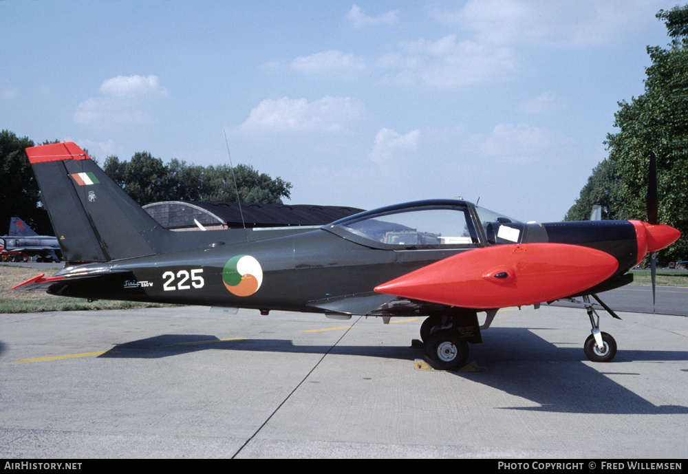 Aircraft Photo of 225 | SIAI-Marchetti SF-260WE Warrior | Ireland - Air Force | AirHistory.net #194305