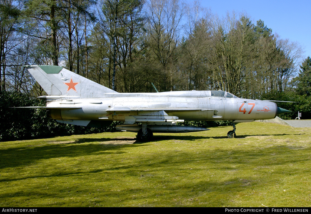 Aircraft Photo of 47 red | Mikoyan-Gurevich MiG-21PFM | Soviet Union - Air Force | AirHistory.net #194327