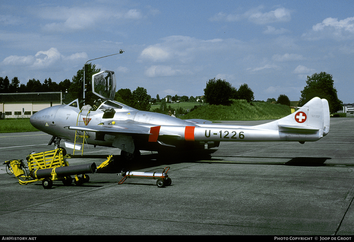 Aircraft Photo of U-1226 | De Havilland D.H. 115 Vampire T55 | Switzerland - Air Force | AirHistory.net #194349